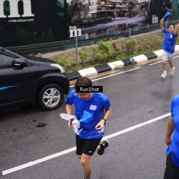Runner Photo 7942429