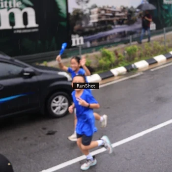 Runner Photo 7942449