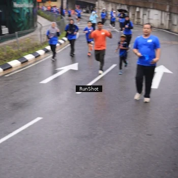 Runner Photo 7942452