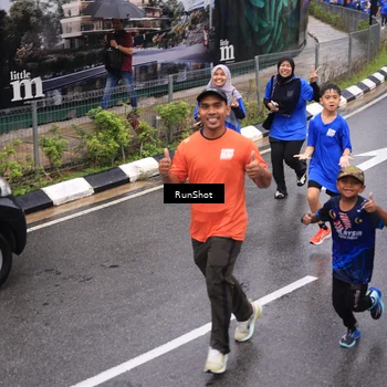 Runner Photo 7942477