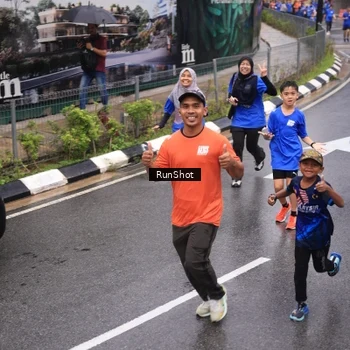 Runner Photo 7942478