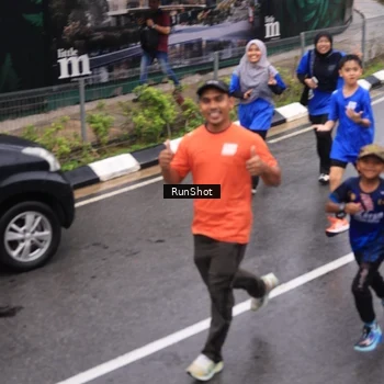 Runner Photo 7942479