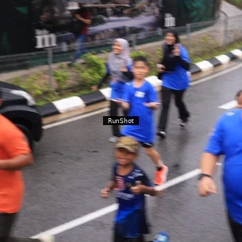 Runner Photo 7942485