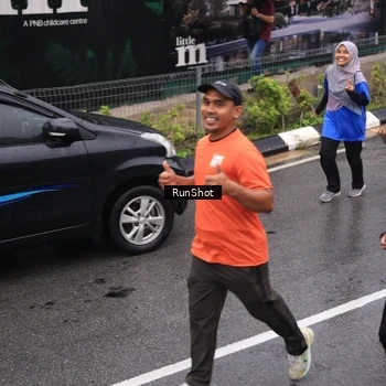 Runner Photo 7942486