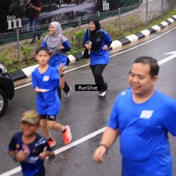 Runner Photo 7942490