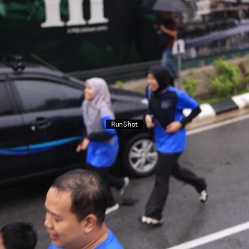 Runner Photo 7942505