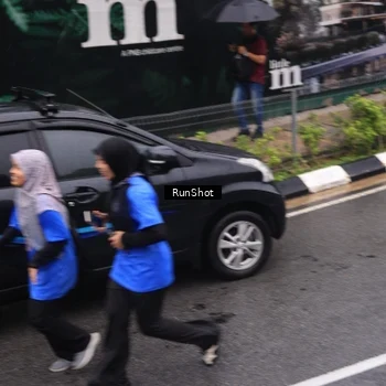 Runner Photo 7942507