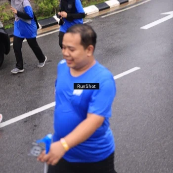 Runner Photo 7942516