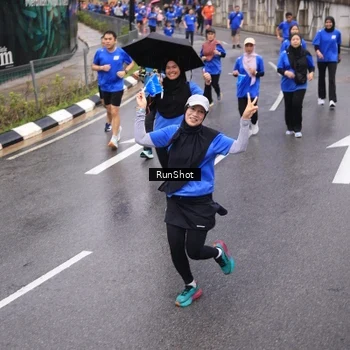Runner Photo 7942582