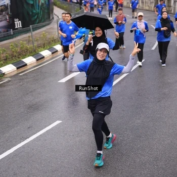 Runner Photo 7942583