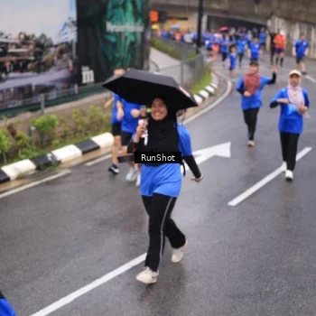 Runner Photo 7942594