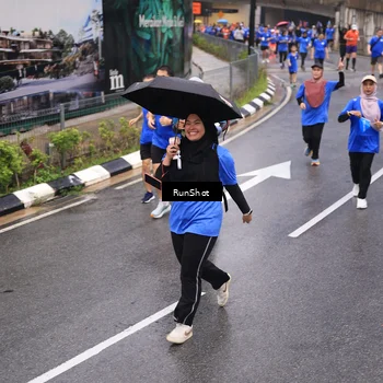 Runner Photo 7942596