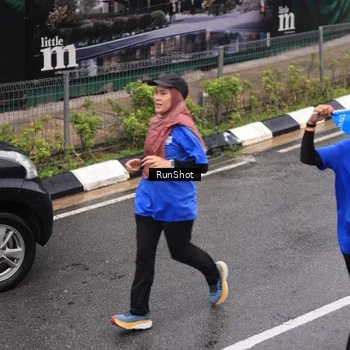 Runner Photo 7942633