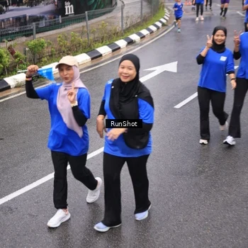 Runner Photo 7942638