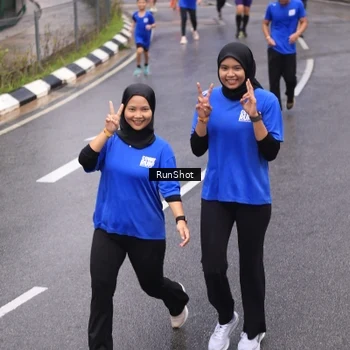 Runner Photo 7942644