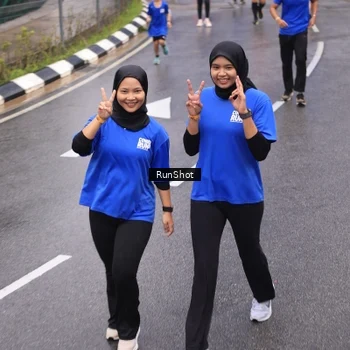 Runner Photo 7942647