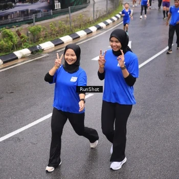 Runner Photo 7942657