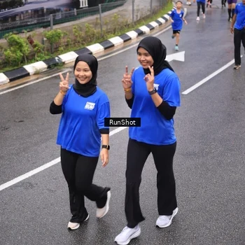 Runner Photo 7942662