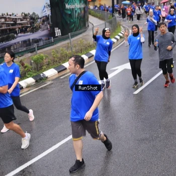 Runner Photo 7942694
