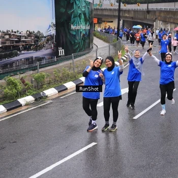 Runner Photo 7942720