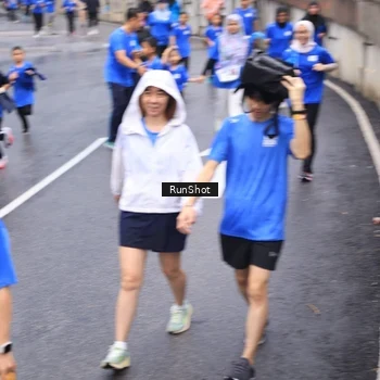 Runner Photo 7942735