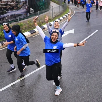 Runner Photo 7942742