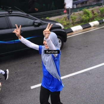Runner Photo 7942750