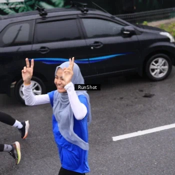 Runner Photo 7942760