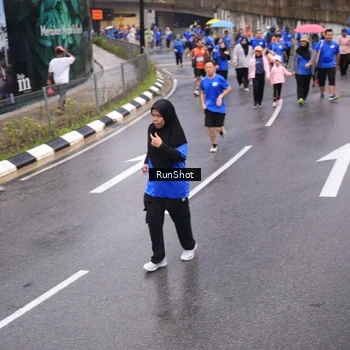 Runner Photo 7942762