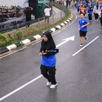 Runner Photo 7942769