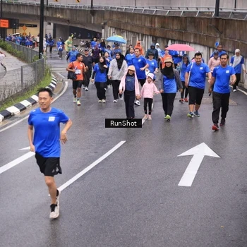 Runner Photo 7942779