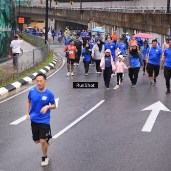 Runner Photo 7942782