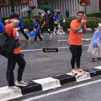 Runner Photo 7942786