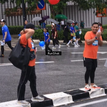 Runner Photo 7942788