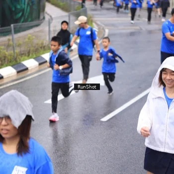 Runner Photo 7942801