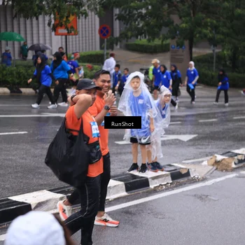 Runner Photo 7942807