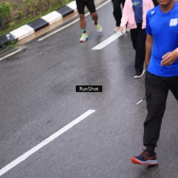Runner Photo 7942813