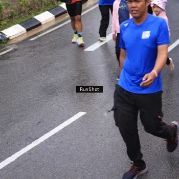 Runner Photo 7942814
