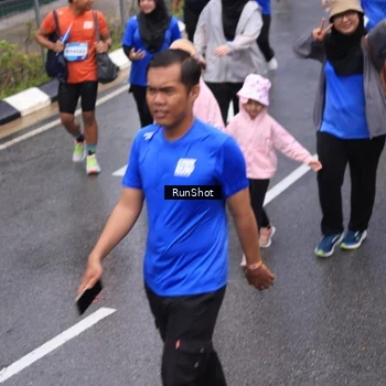 Runner Photo 7942817