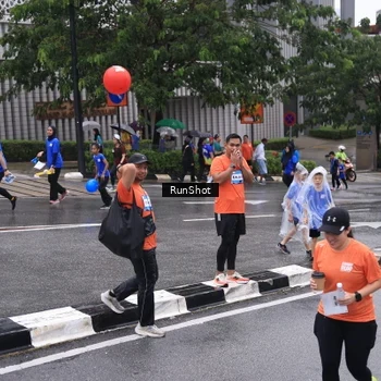 Runner Photo 7942824