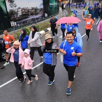 Runner Photo 7942850