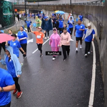 Runner Photo 7942858