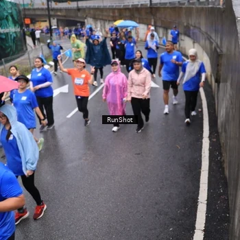 Runner Photo 7942862