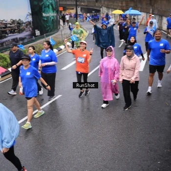 Runner Photo 7942881