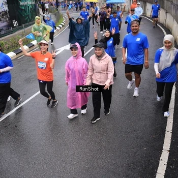 Runner Photo 7942894