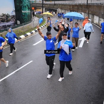 Runner Photo 7942907