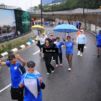 Runner Photo 7942916