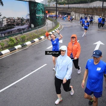 Runner Photo 7942948