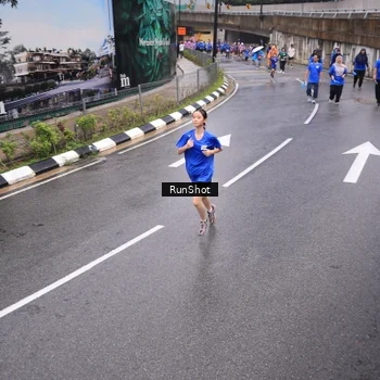 Runner Photo 7942960