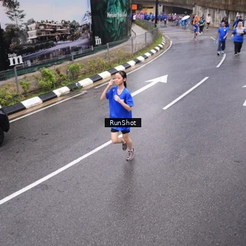 Runner Photo 7942962